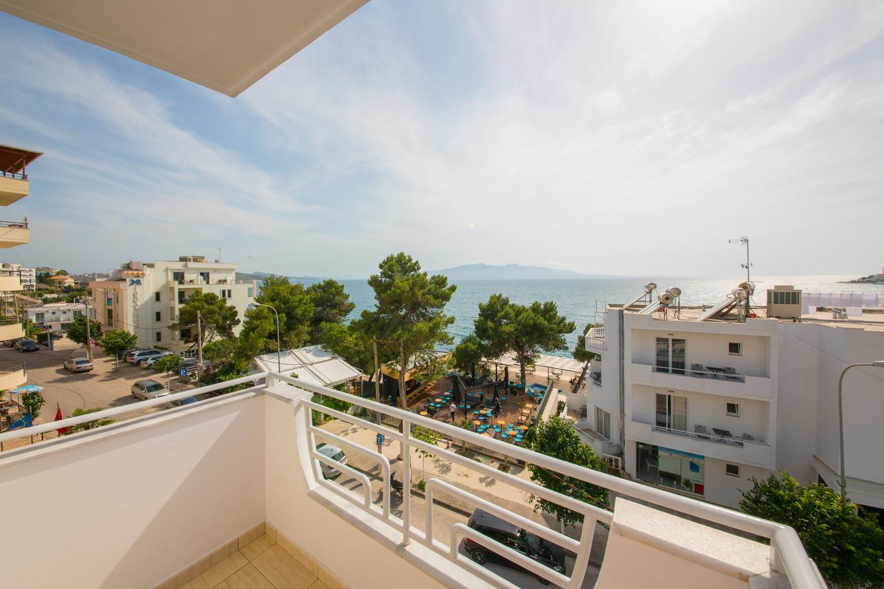 Hotel Alina Saranda Extérieur photo