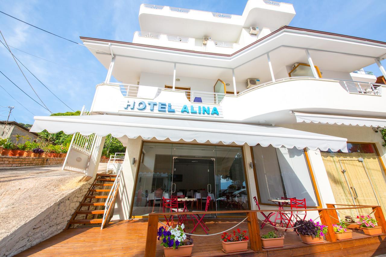 Hotel Alina Saranda Extérieur photo